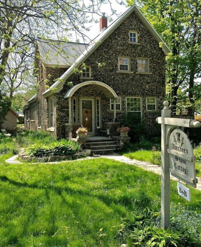 Aberdeen Stone Cottage B&B Traverse City Exteriér fotografie